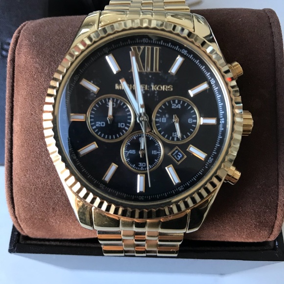 Michael Kors MMK black and gold Lexington watch - Picture 2 of 4